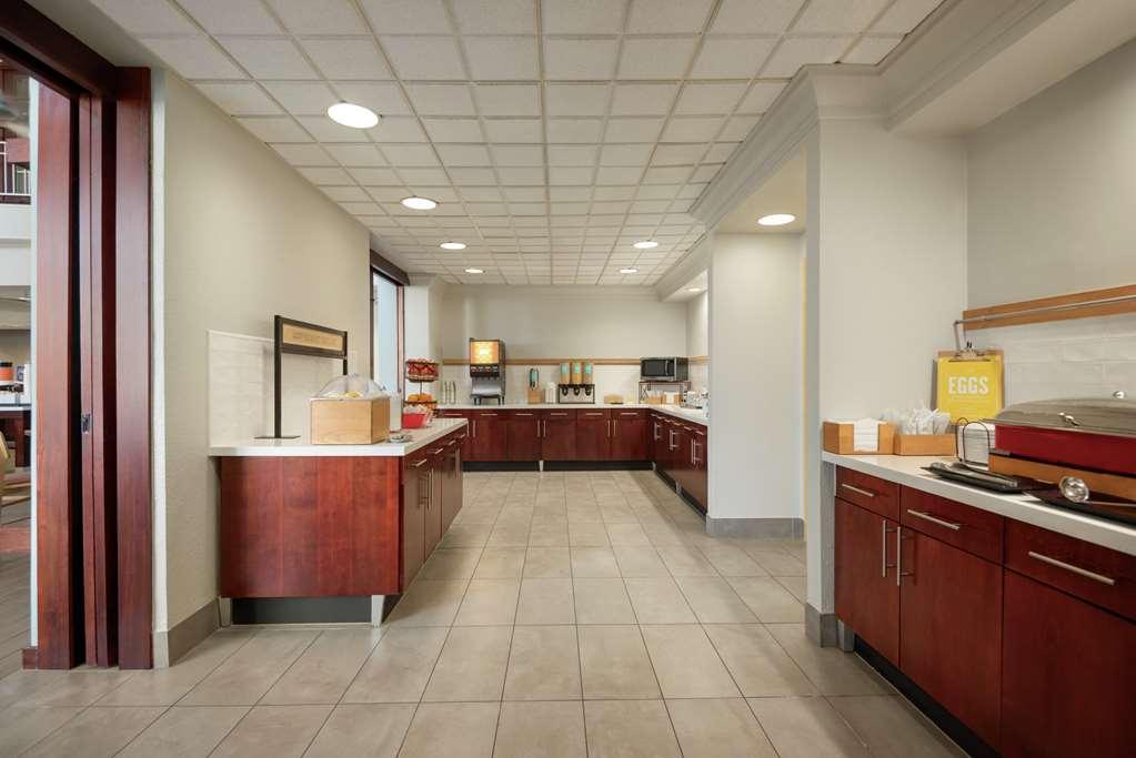 Hampton Inn & Suites San Marcos Restoran fotoğraf